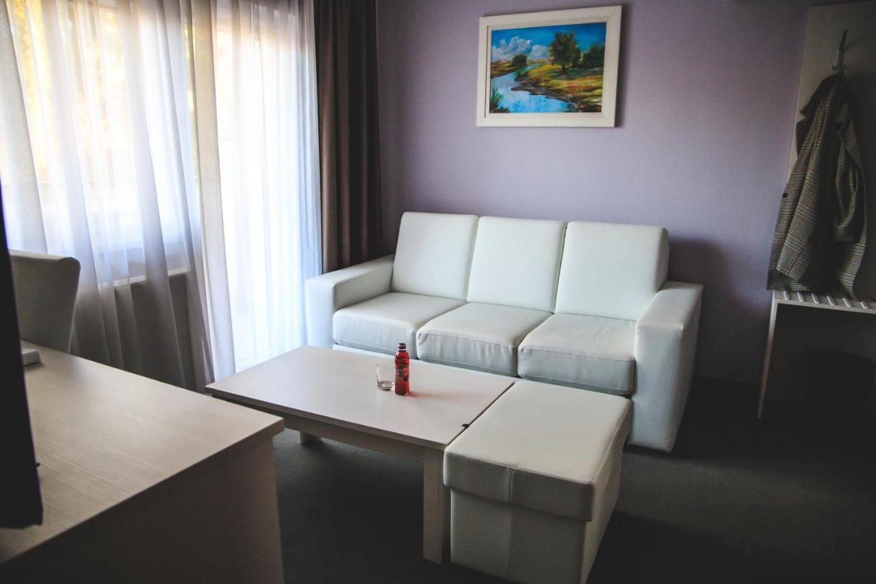 Art Hotel Slavonski Brod Exterior foto
